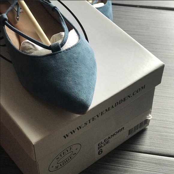 Steve Madden NWT suede flats - Picture 2 of 2